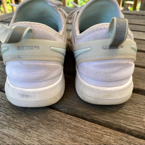 Nike Free Reflective Training Athletic Shoe Size 7 - Picture 9 of 13